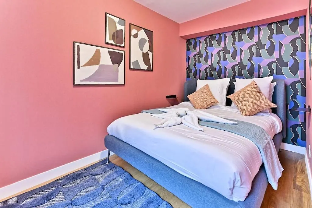 Appartement 3 Chambres Paris 2Eme - II דירה
