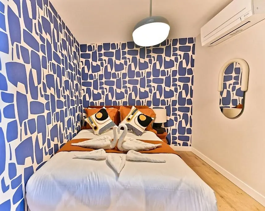 Appartement 3 Chambres Paris 2Eme - II דירה